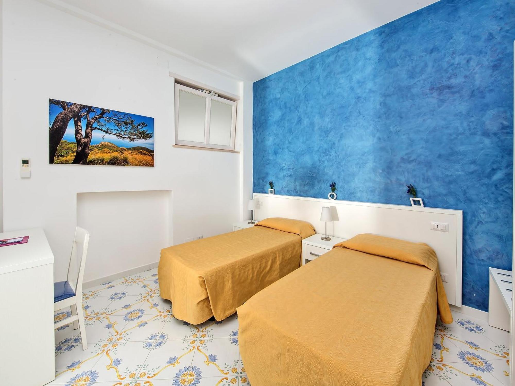 San Nicola Guest House أناكابْري الغرفة الصورة